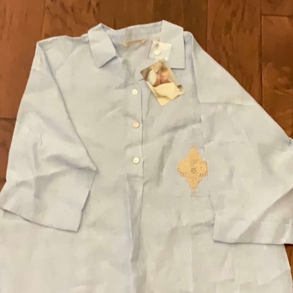 Sleepwear gown